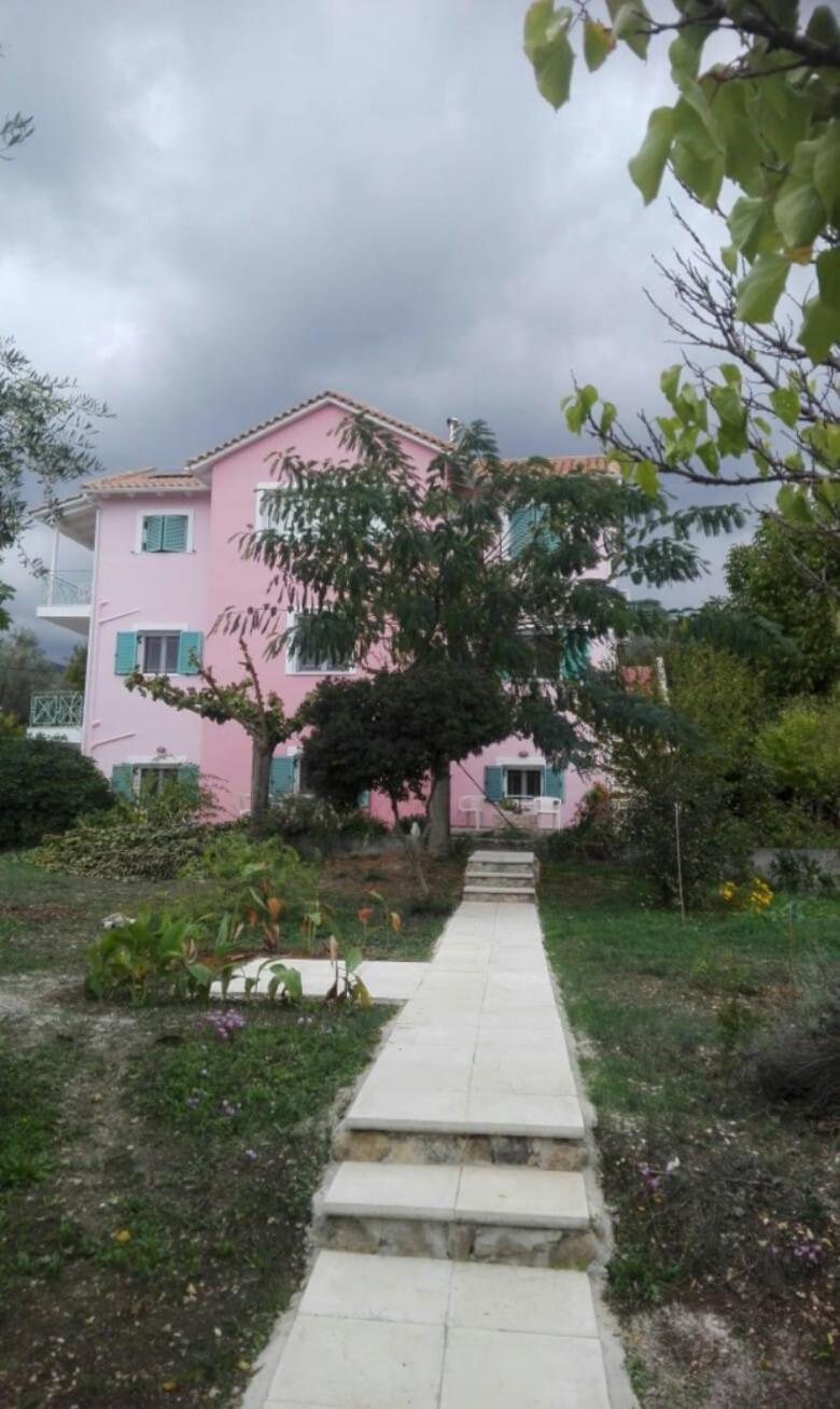 Zeus And Hera Apartments Nikiána Kültér fotó